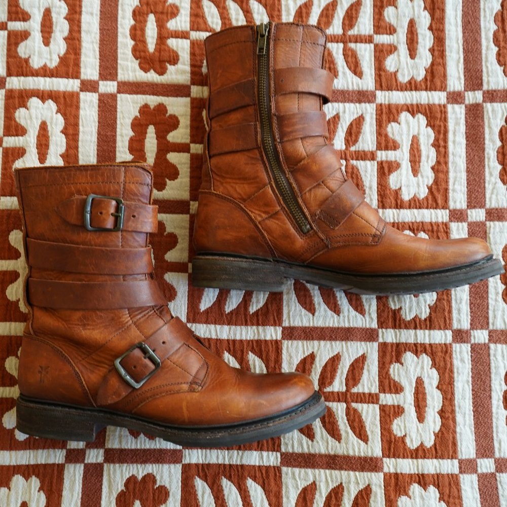 Frye Veronica Tanker Moto Boot, Cognac Size: 9